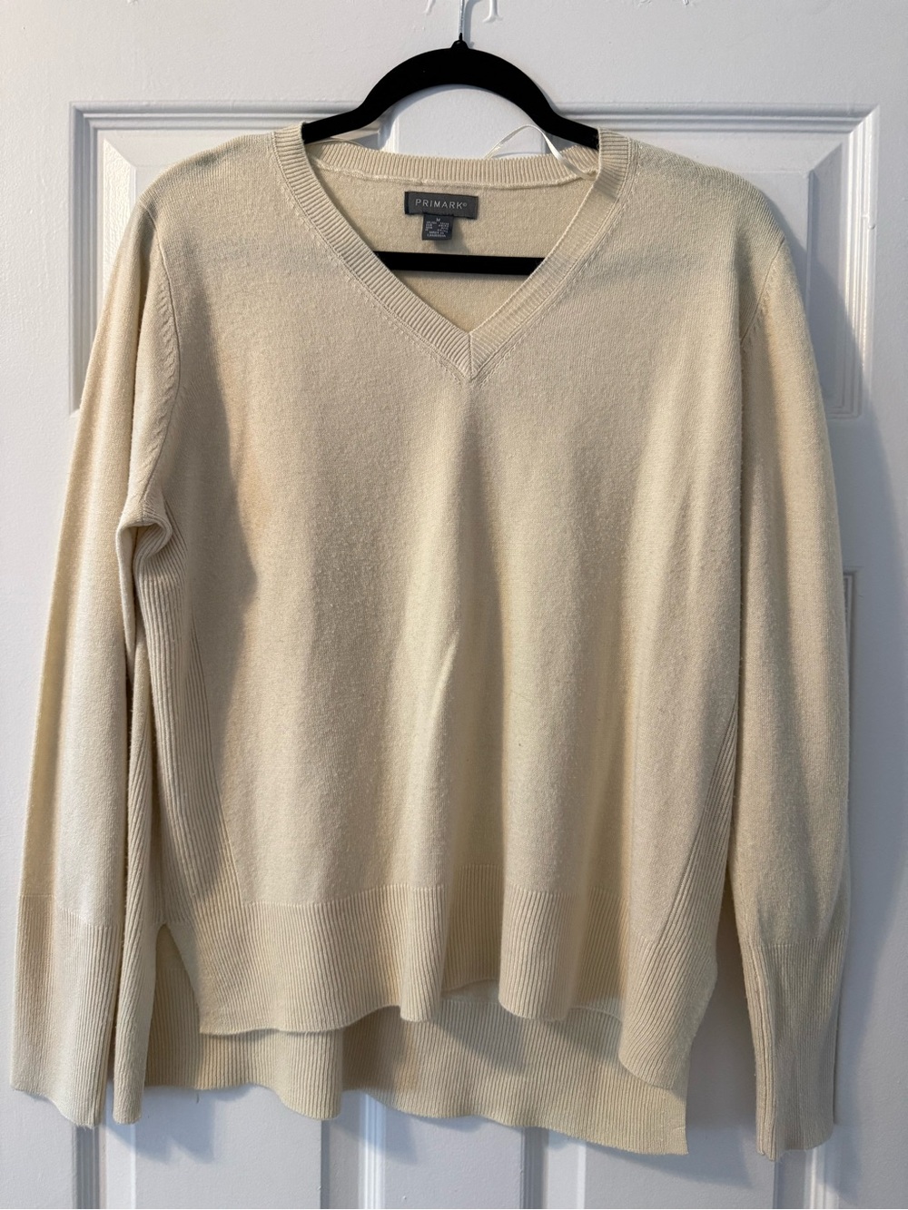 Primark Women's V-Neck Sweater in Cream